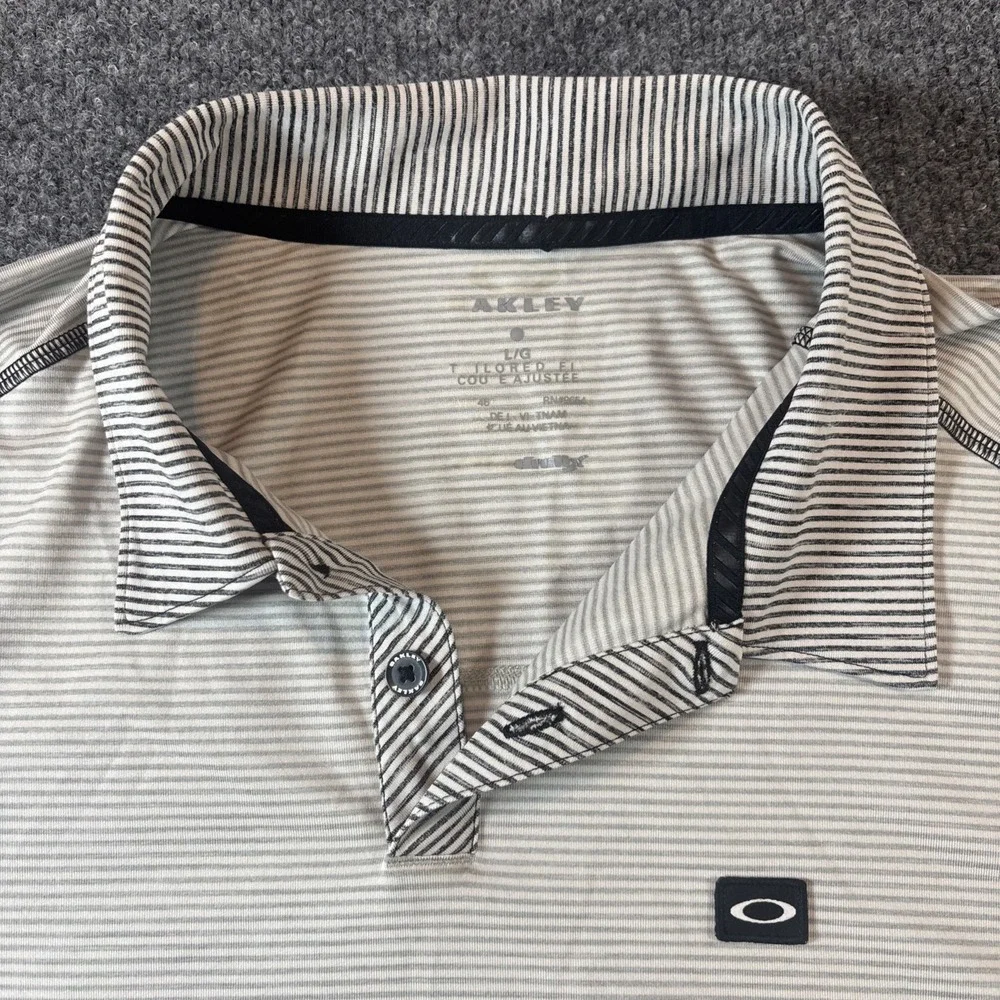 OAKLEY Tailored Fit Men's Sz L Golf Polo Shirt - EXCELLENT CONDITION